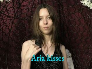 Aria_kisses