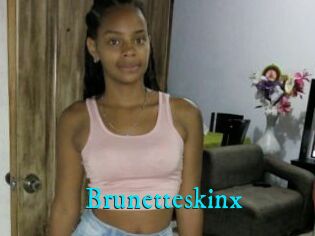 Brunetteskinx