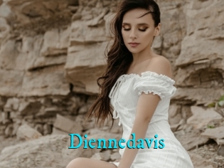 Diennedavis