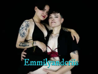 Emmilyandcriis
