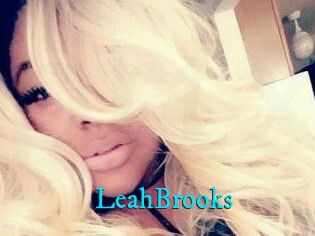 Leah_Brooks
