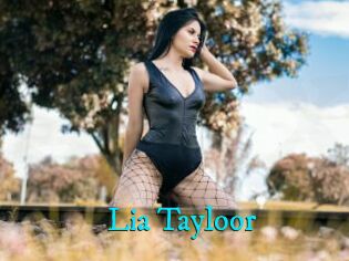Lia_Tayloor