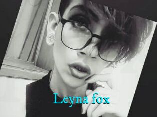 Leyna_fox