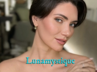 Lunamystique