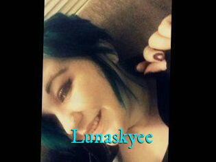 Lunaskyee