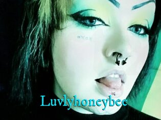 Luvlyhoneybee
