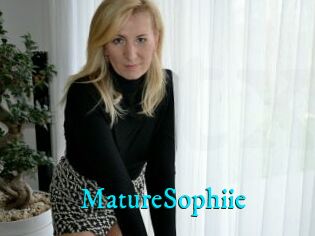 MatureSophiie