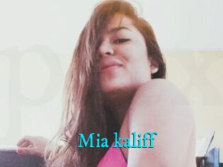 Mia_kaliff